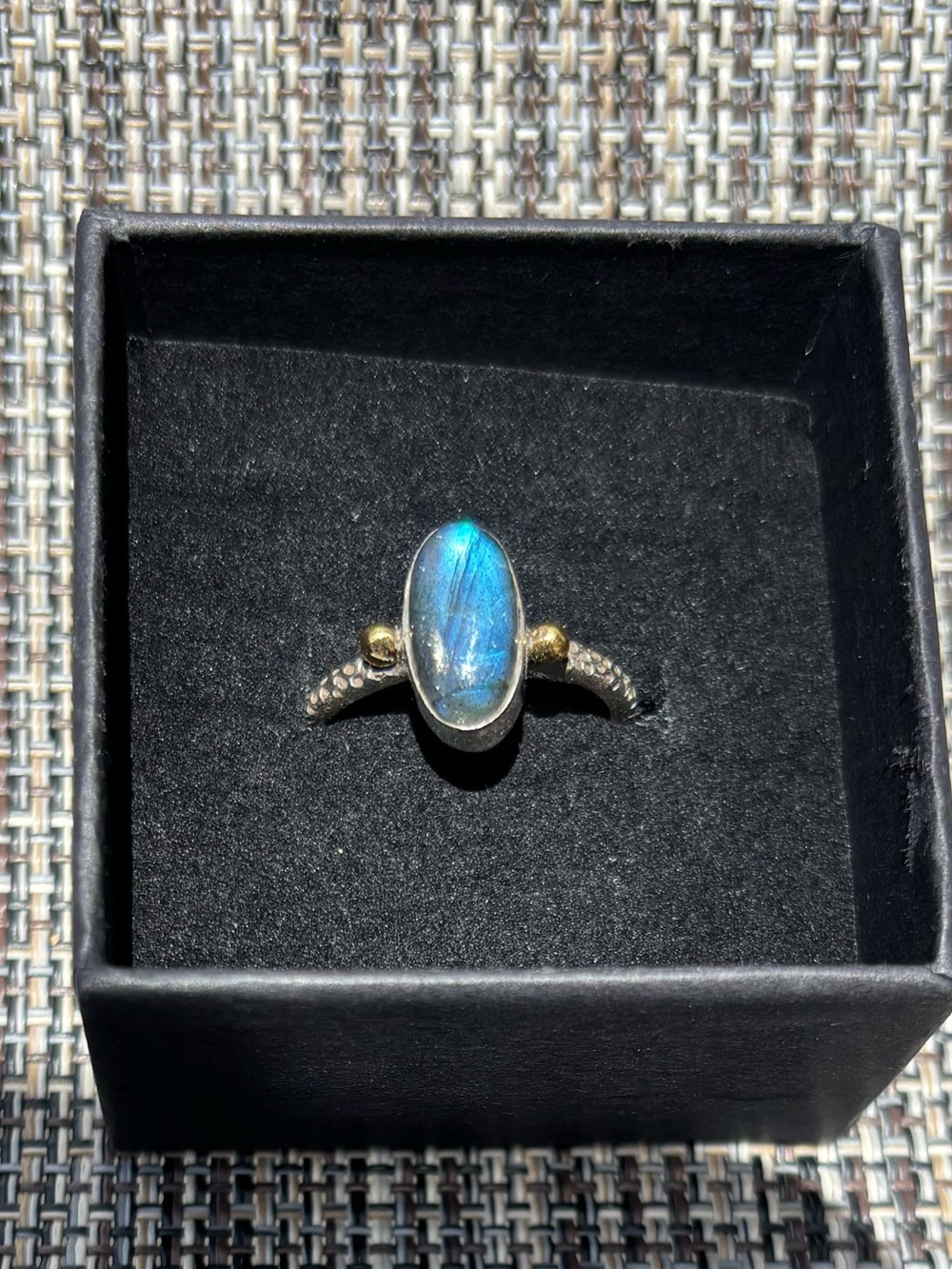 Sterling Silver Labradorite Ring - Blue Flash with gold plated accents size 7.25 - Picture 6 of 8